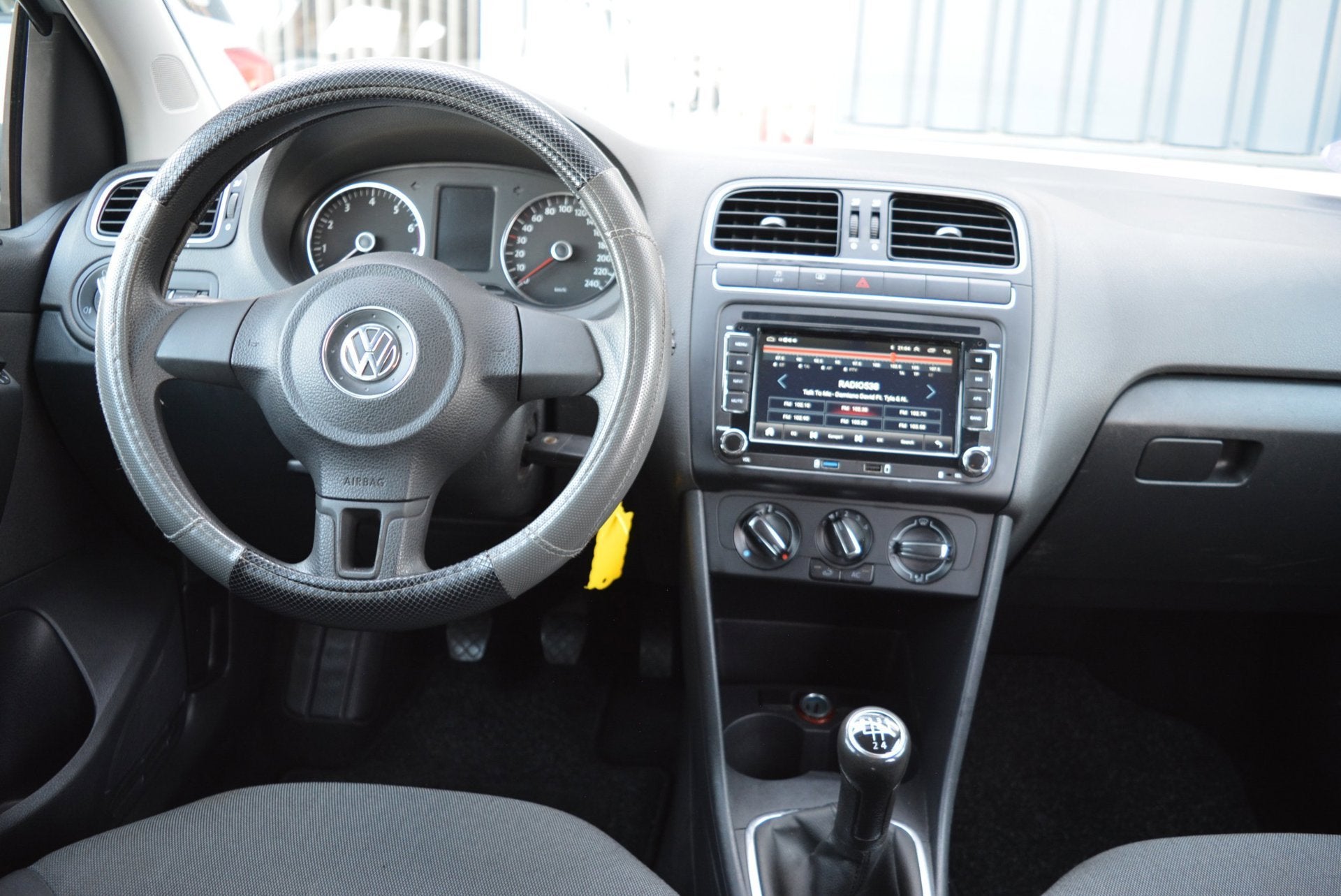 Volkswagen Polo 1.4-16V Comfortline | 5 Drs | Navigatie | Cr, Voorwielaandrijving, 4 cilinders, Origineel Nederlands, Bedrijf