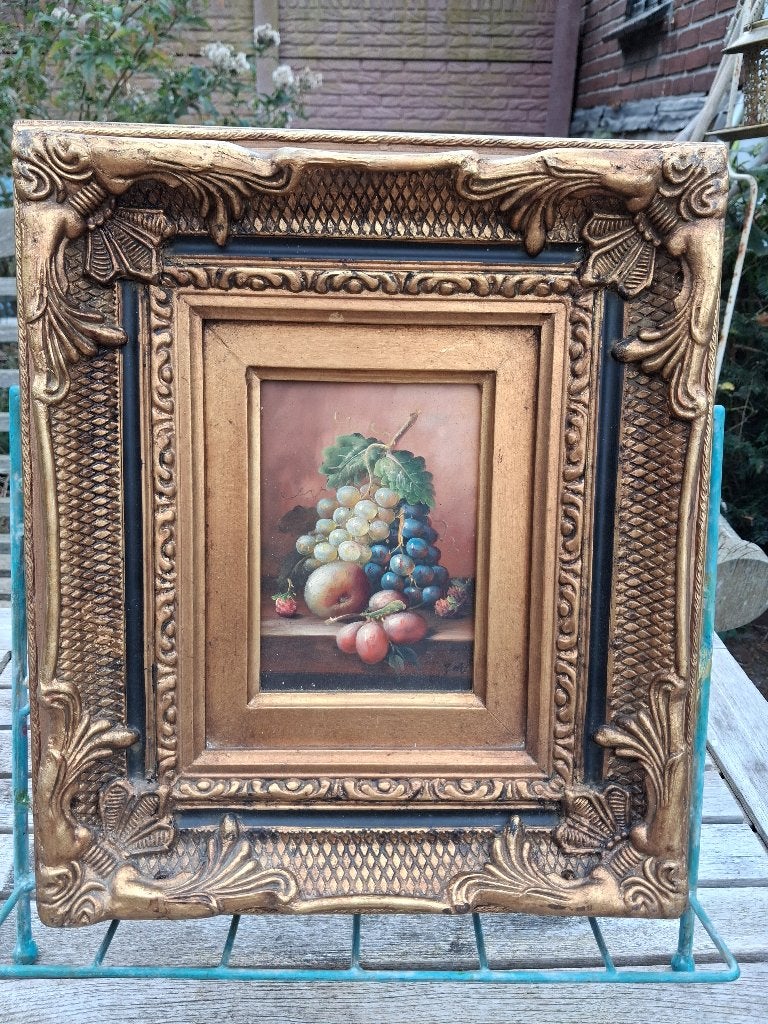 Fruitstilleven - Olieverf op paneel in sierlijst, Paneel, Stilleven, Ophalen of Verzenden, Bijzondere lijst