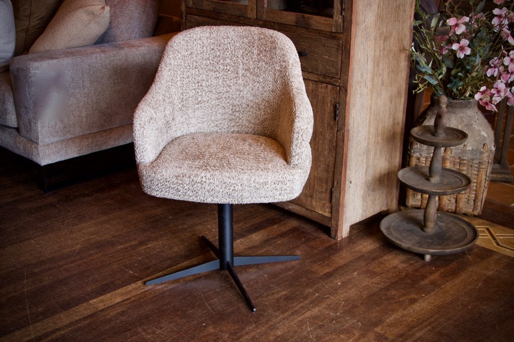 SALE Eetkamerstoel Evan van Urbansofa, Huis en Inrichting, Stoelen, Ophalen, Nieuw, Grijs, Eén