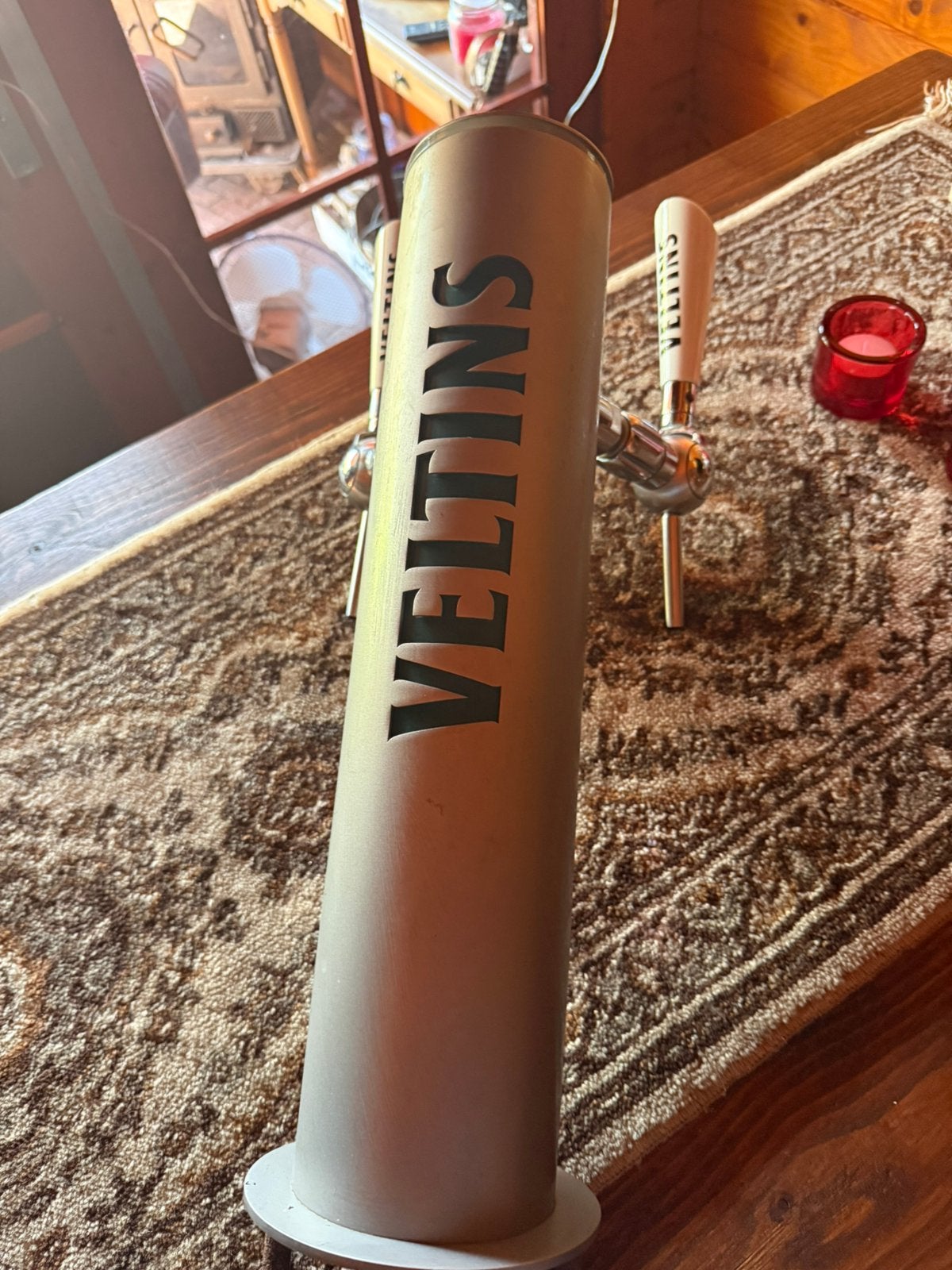 Veltins tapkraan met 2 Tappunten en Verlichting, Hobby en Vrije tijd, Ophalen, Zo goed als nieuw