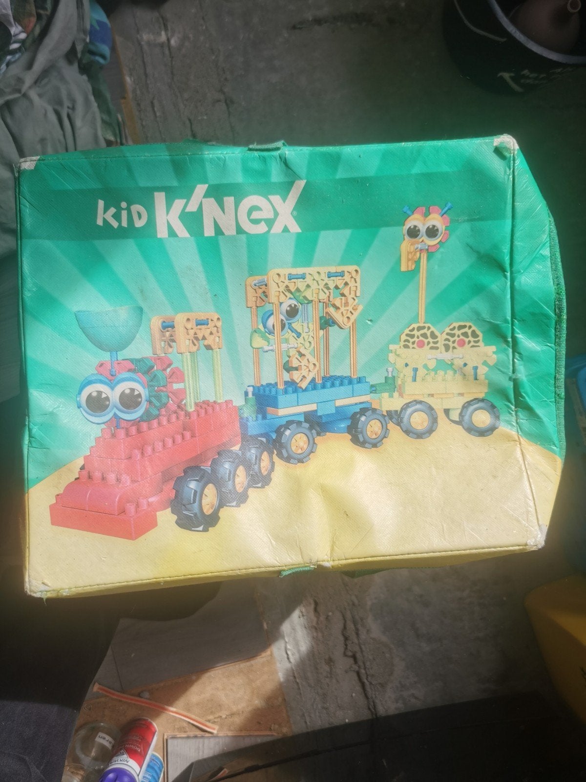 Grote doos Kid K'nex bouwblokken met speelmat, Kinderen en Baby's, Ophalen, Gebruikt, K'nex