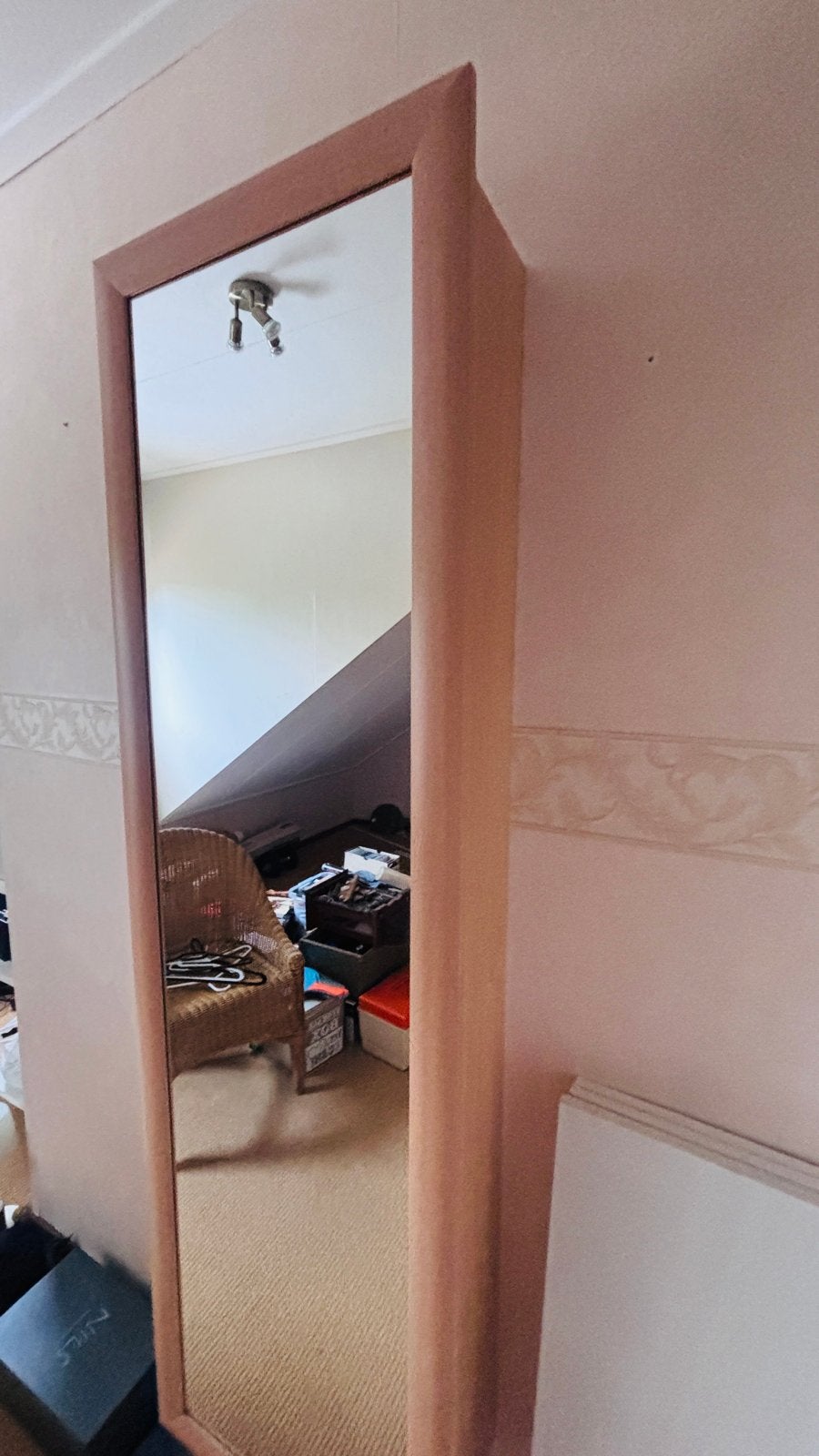 Gratis Schoenenkast met spiegel, om te bouwen tot andere kas, Huis en Inrichting, Ophalen, Gebruikt