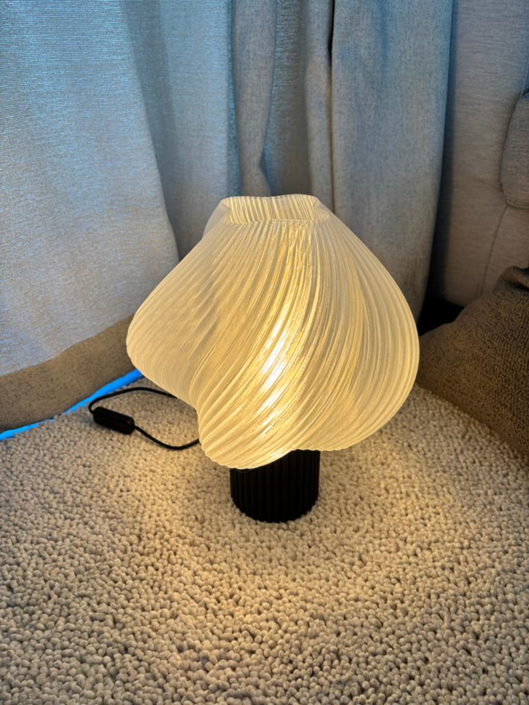 Japandi Scandinavische Tafellamp lamp swirl espresso twist, Ophalen of Verzenden, Zo goed als nieuw, Minder dan 50 cm