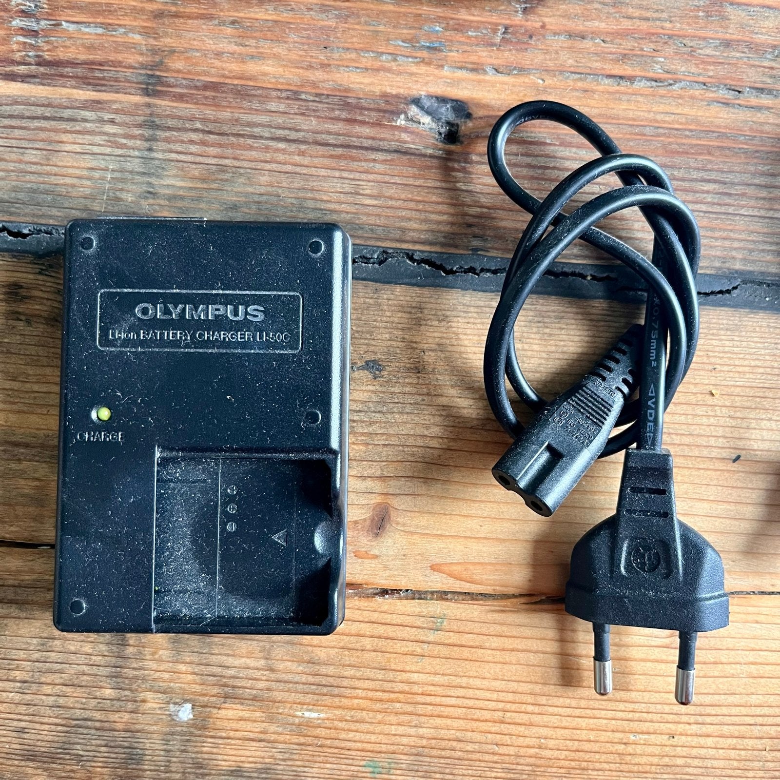 Olympus Digitale Camera μ 1020/1010 met accessoires, Ophalen, Gebruikt