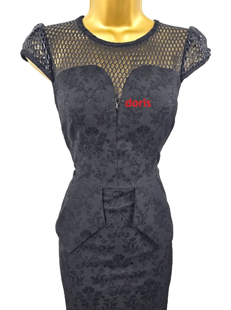 jurk Karen Millen maat 16/44 oksel tot oksel 48 rek 50 cm, Karen Millen, Zwart, Maat 42/44 (L), Ophalen of Verzenden