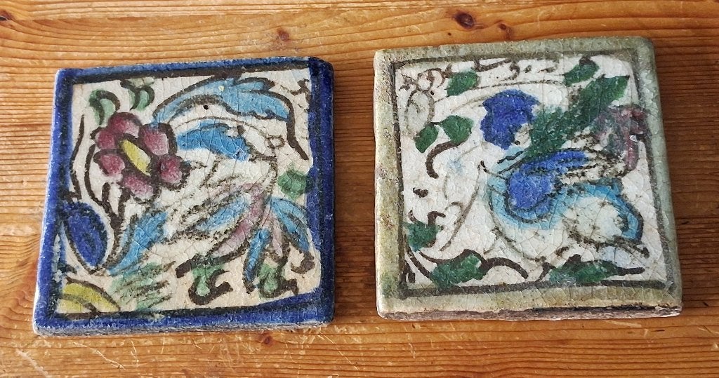set van 2 antieke Turks-Perzische Qajar tegels met bloemen, Ophalen of Verzenden