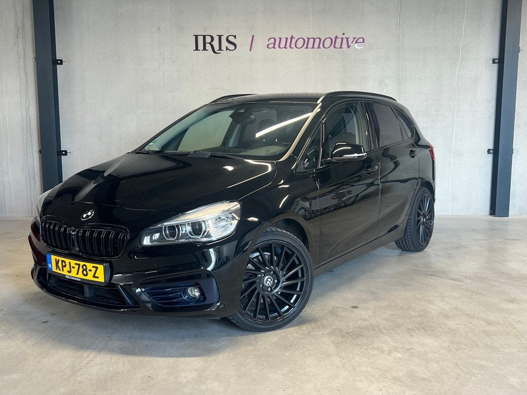 BMW 2-serie Active Tourer 218i Executive Carplay - Sportstoe, Auto's, BMW, Voorwielaandrijving, Zwart, Bedrijf, Handgeschakeld