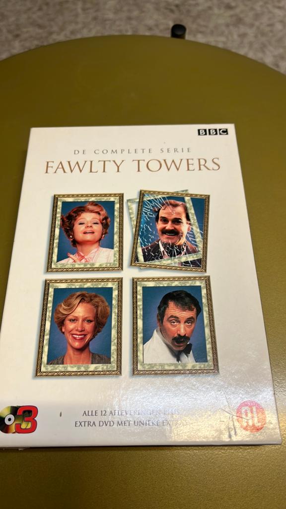 Fawlty Towers: De Complete Serie (12 Afleveringen), Ophalen, Gebruikt, Alle leeftijden, Boxset