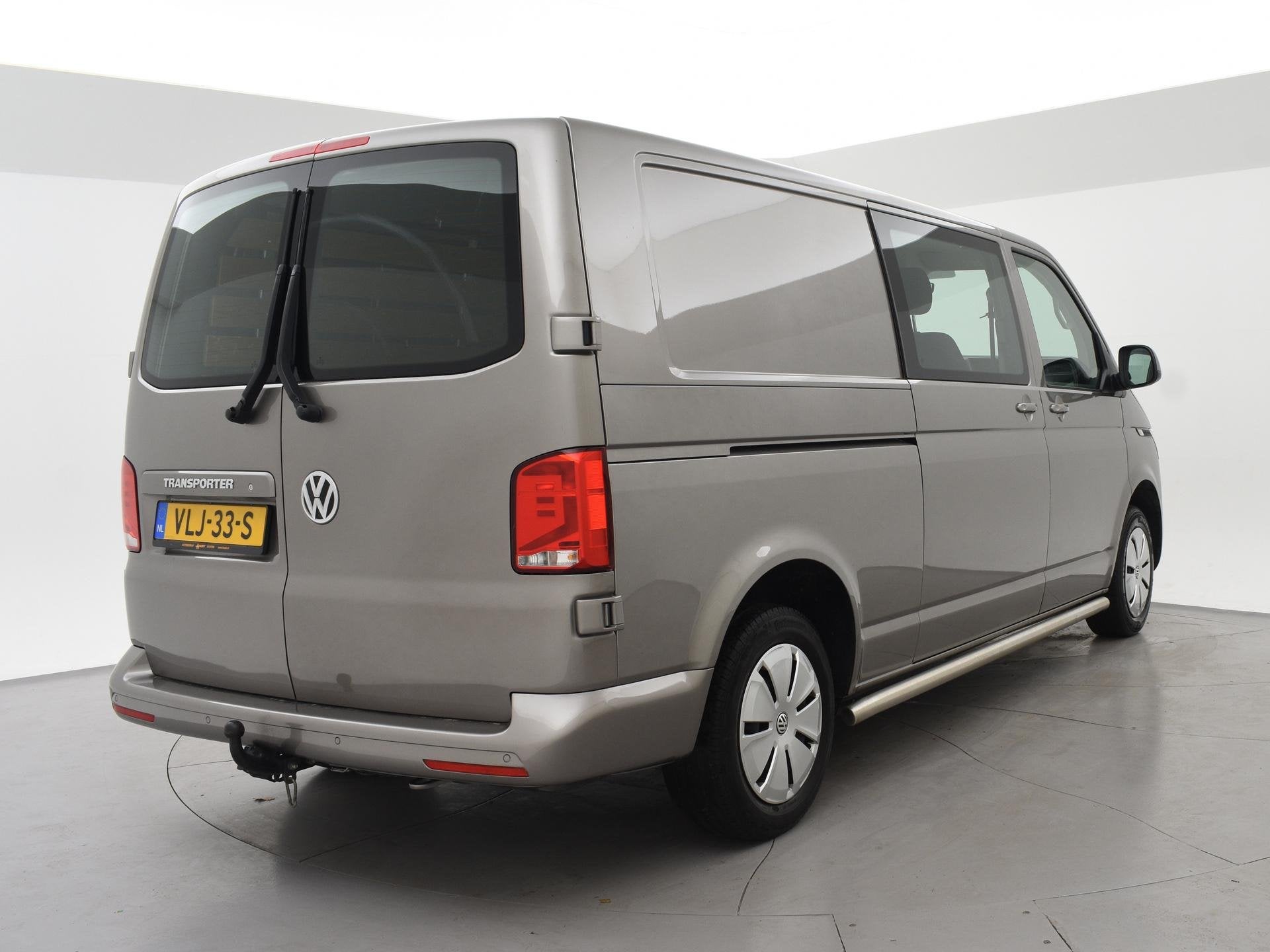 Volkswagen Transporter T6.1 2.0 TDI 150 PK L2H1 DUBBEL CABIN, Auto's, Stof, Gebruikt, 4 cilinders, 150 pk
