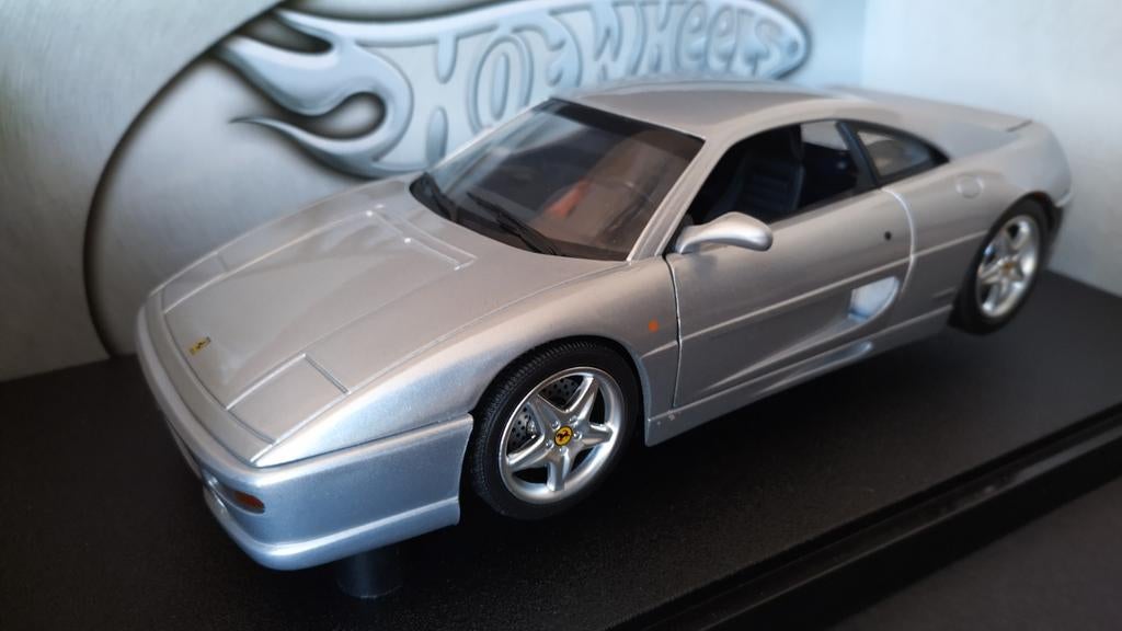 Ferrari F355 Berlinetta 1:18 Hot Wheels Pol, 1186 MJ 1 NL, Auto, Verzenden, Nieuw