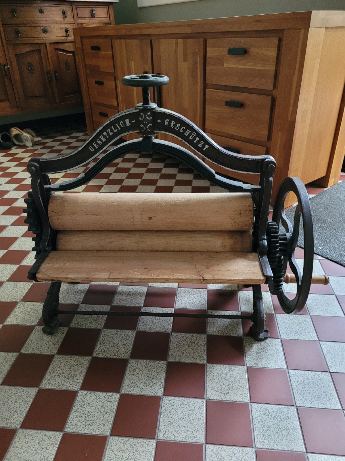 Antieke Mangel 'Prinzess' - Historische Waspers, Ophalen