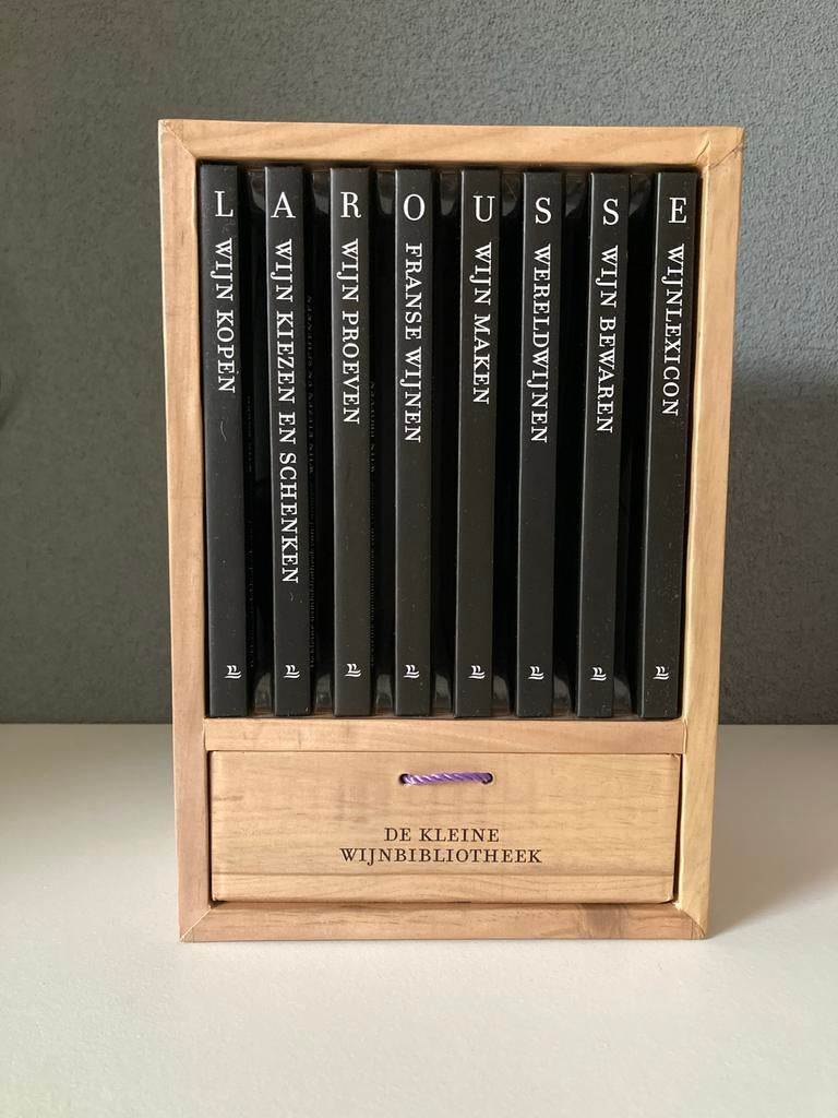 De Kleine Wijnbibliotheek van Larousse - Complete Set, Ophalen of Verzenden, Zo goed als nieuw, Europa, Overige typen