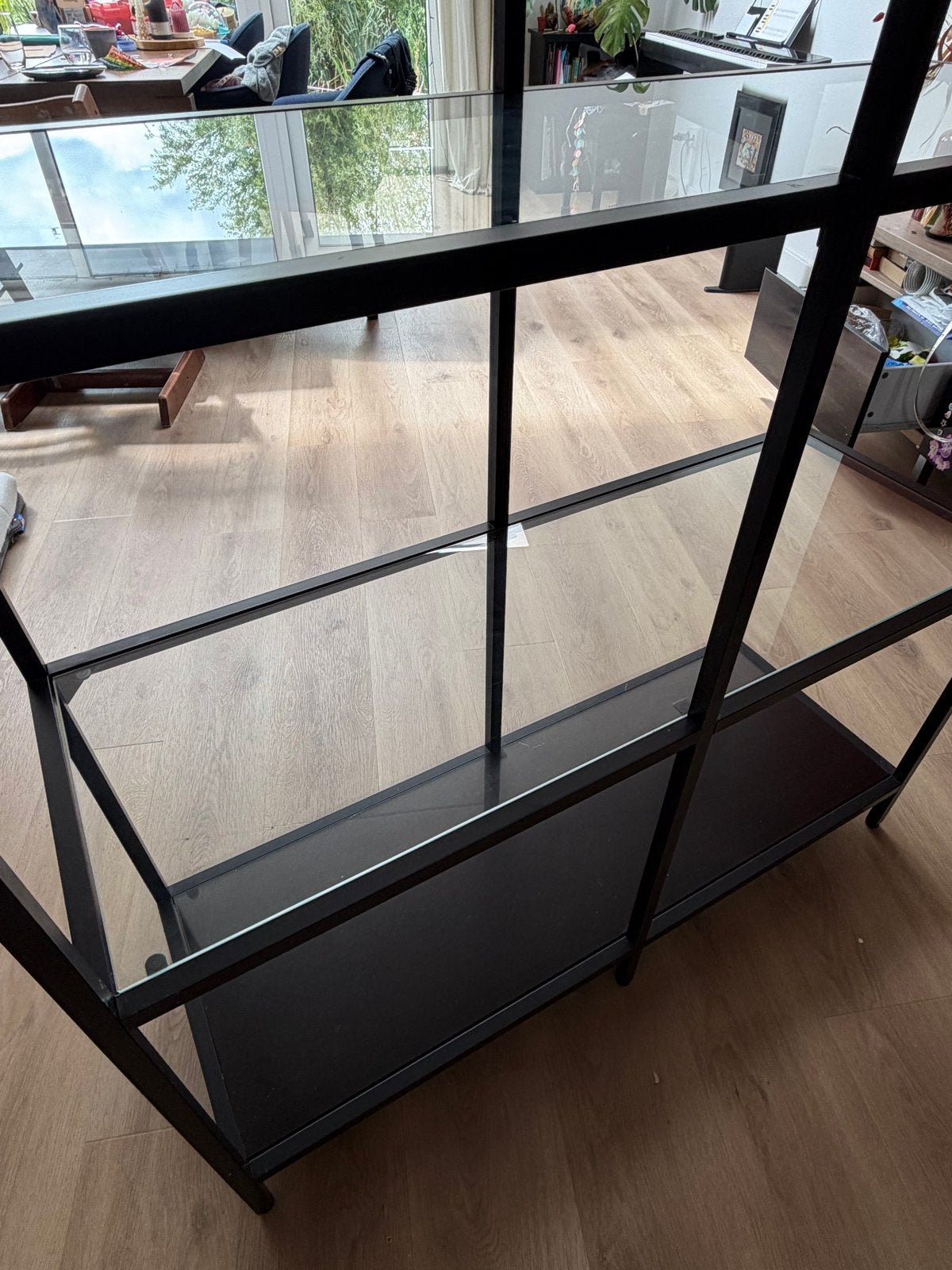 Ikea Vittsjo stellingkast / vitrinekast, Ophalen, Met plank(en), Gebruikt, 100 tot 150 cm