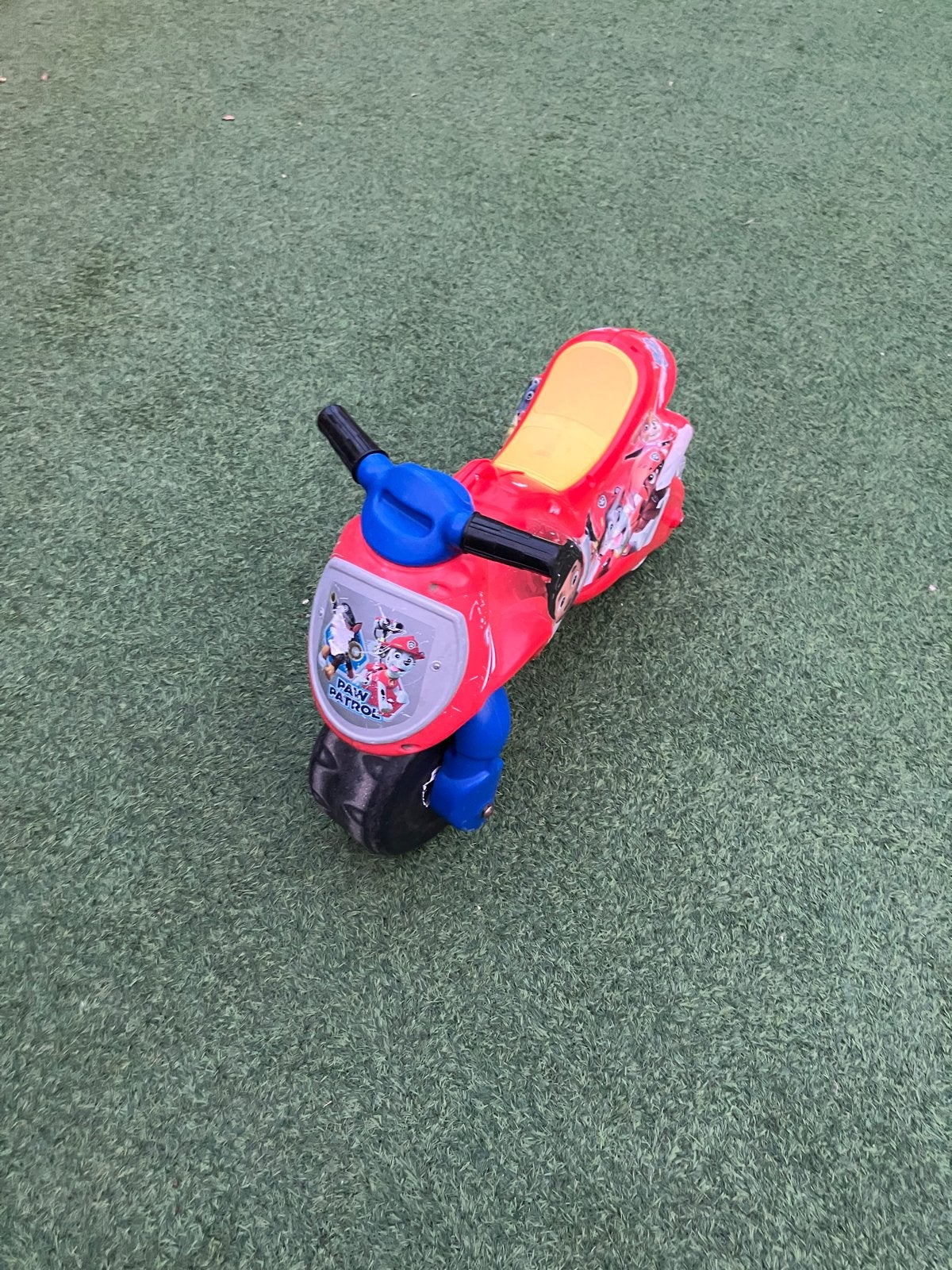 Paw Patrol loopmotor - Rood loopvoertuig voor kinderen, Ophalen, Gebruikt, Loopvoertuig