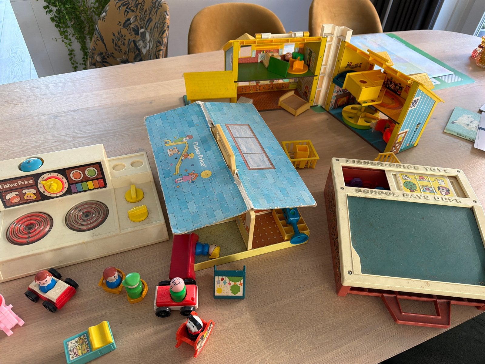 Vintage Fisher-Price Speelgoed: Schooltje, Speelhuis & Krijt, Ophalen of Verzenden, Gebruikt, Speelset