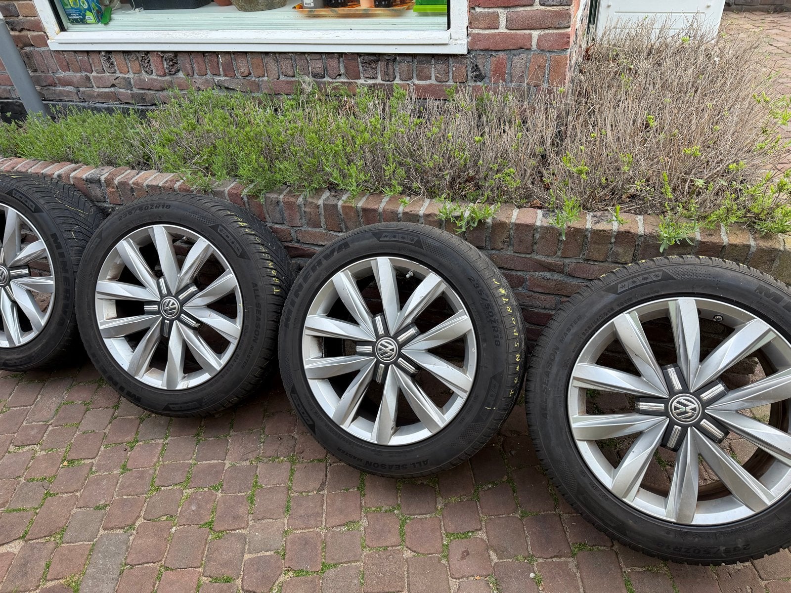 Transporter springfield velgen 18” all season, Auto-onderdelen, Banden en Velgen, Ophalen, Gebruikt, 16 inch, Banden en Velgen