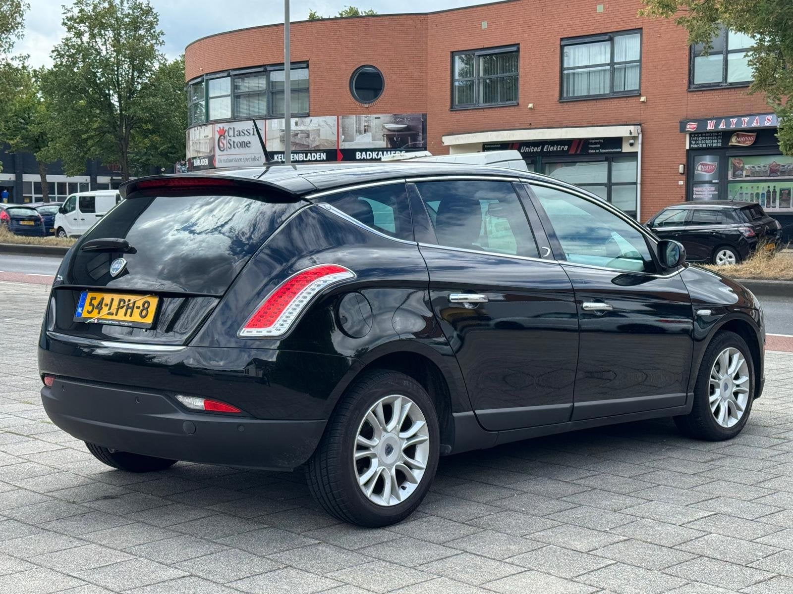 Lancia Delta 1.4-,airco, navigatie, cruise Controle, alumini, Auto's, Voorwielaandrijving, Gebruikt, 1295 kg, 4 cilinders