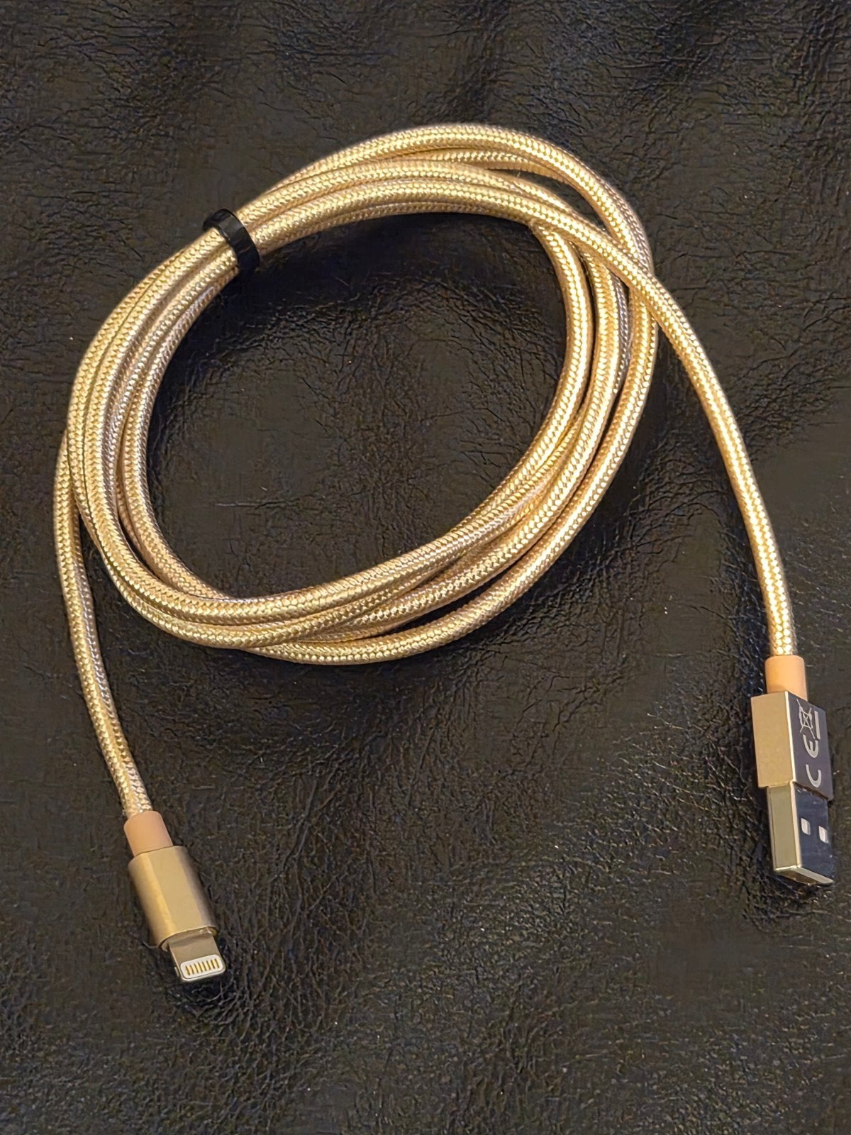 Pro Logic Gold Plated USB naar Lightning oplaadkabel iPhone, Ophalen of Verzenden, Zo goed als nieuw, Snoer of kabel, Apple