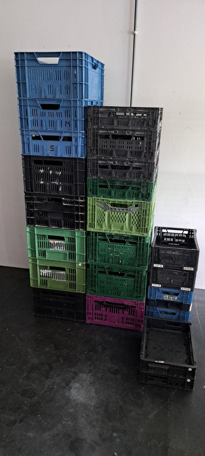 22 kratjes klapkrat stapelkrat voorraad krat, Ophalen of Verzenden, Krat, Minder dan 35 cm