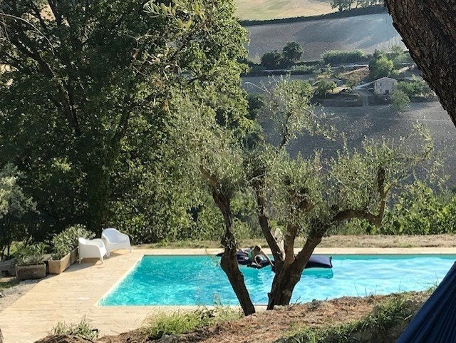 Vakantiehuis met privezwembad Le Marche (Italie), Vakantie, 8 personen, 4 of meer slaapkamers, In bergen of heuvels, Open haard