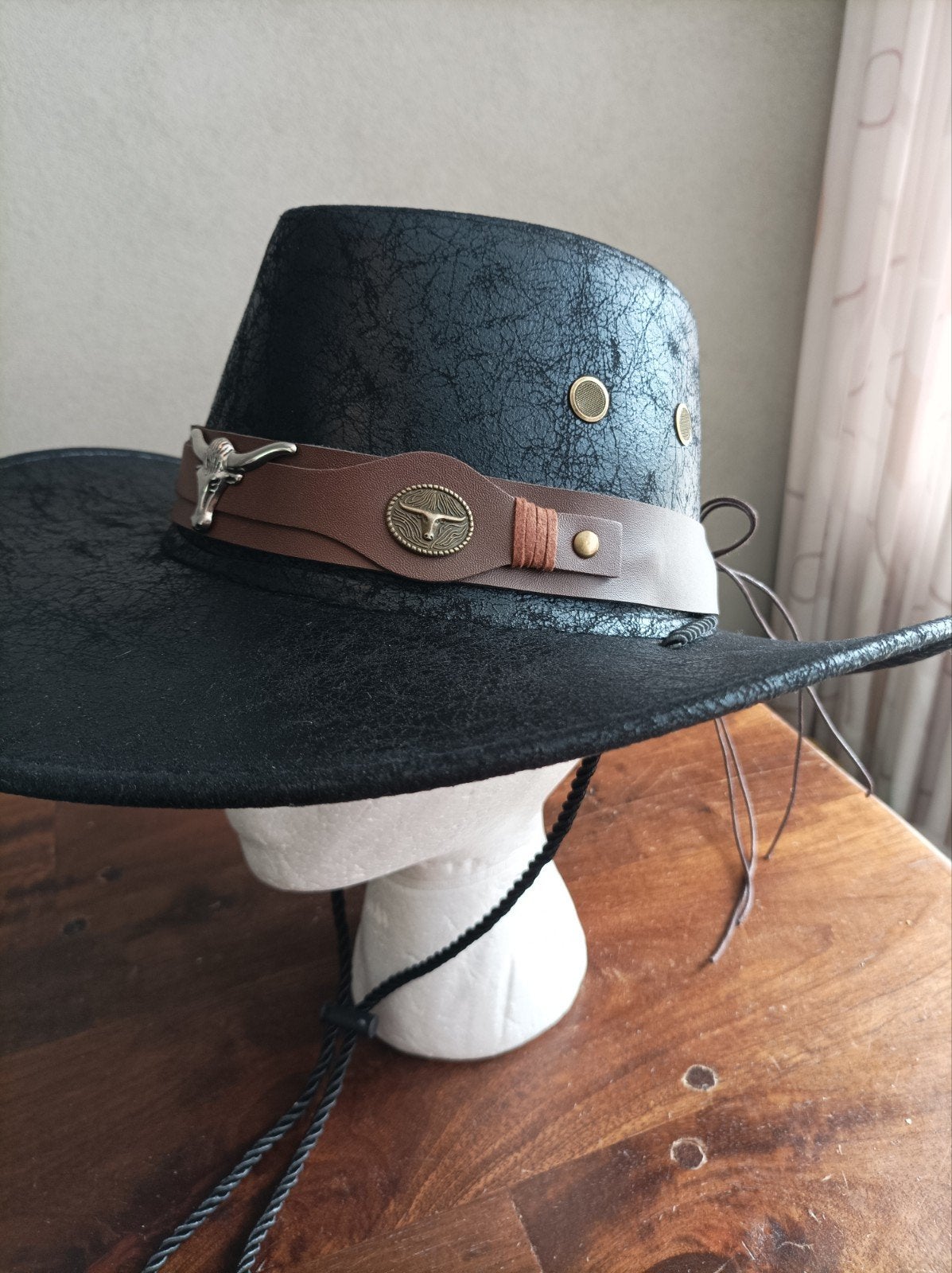 Zwarte Cowboyhoed van Imitatieleer met Ventilatiegaatjes, Kleding | Heren, Hoeden en Petten, Ophalen of Verzenden