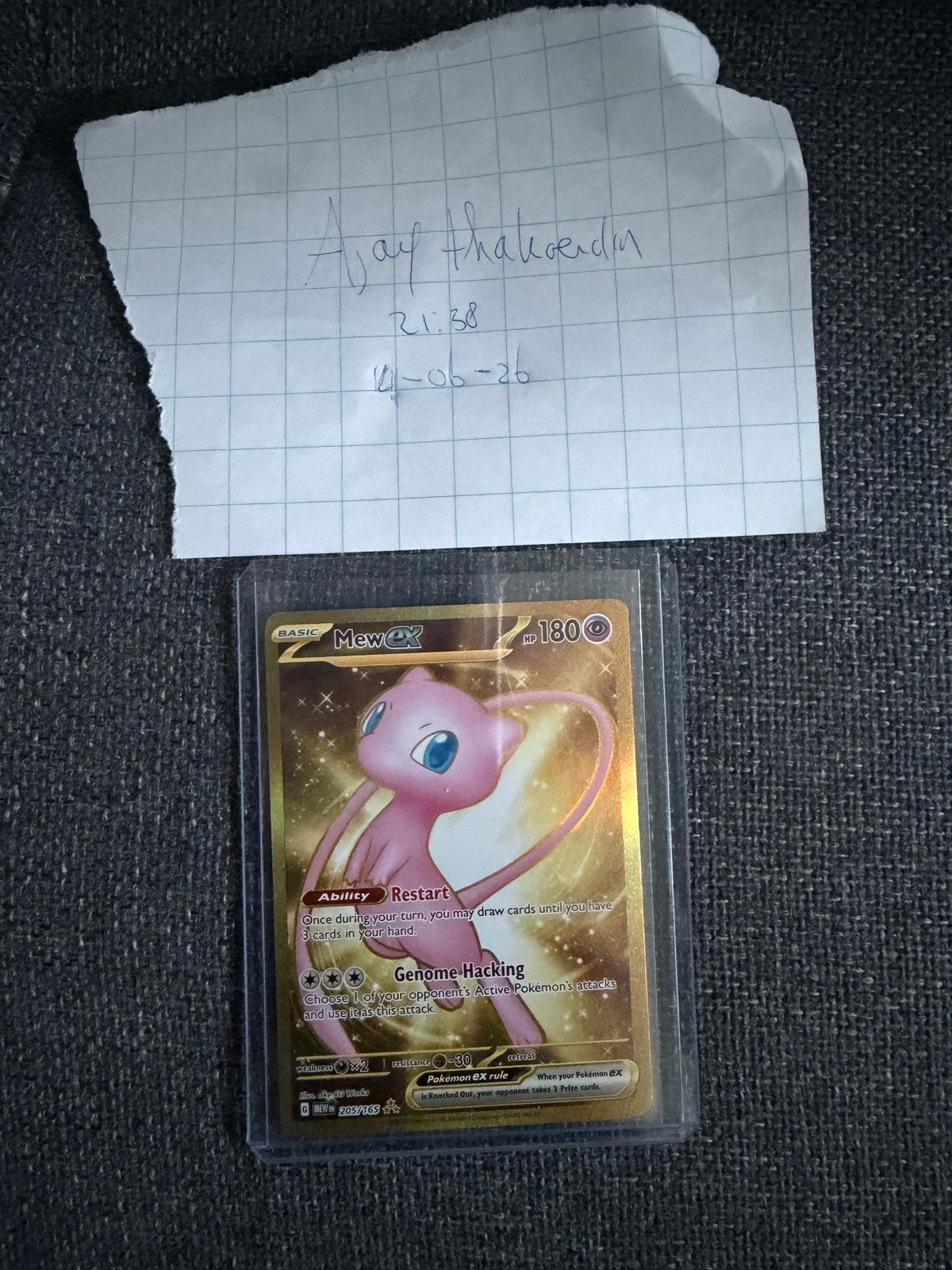 Mew ex Pokémon kaart (Gold Rare) - 151, Hobby en Vrije tijd, Verzamelkaartspellen | Pokémon, Ophalen of Verzenden, Nieuw, Losse kaart