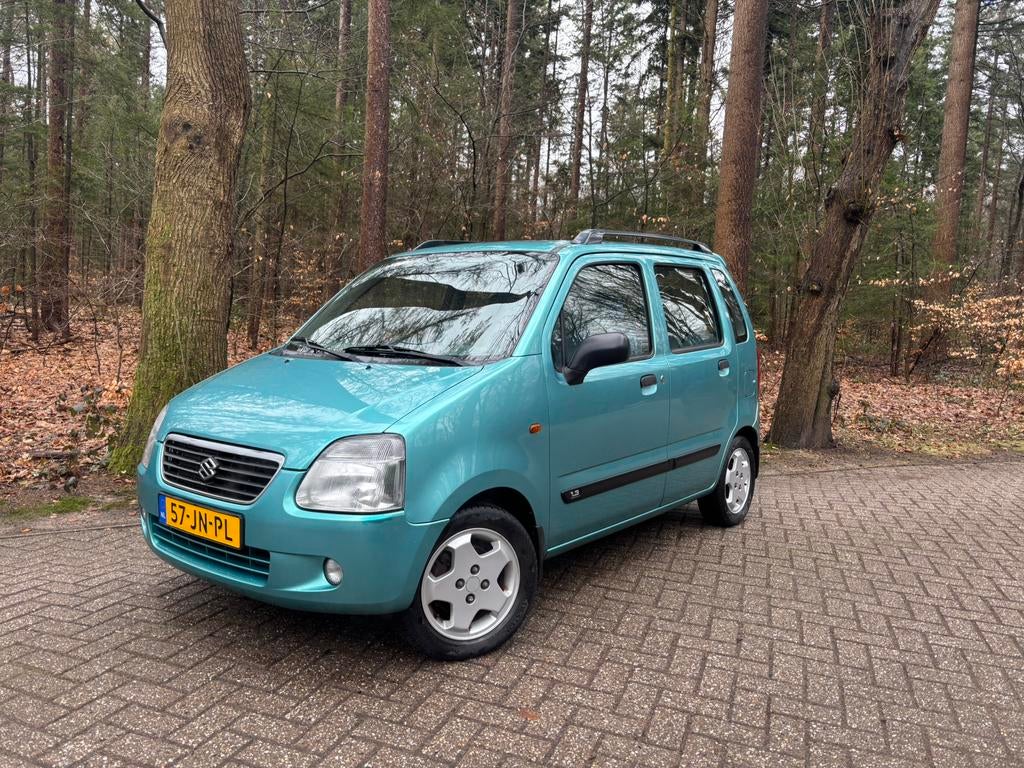 Suzuki Wagon R+ 1.3 Automaat Nwe APK! Lees beschrijving., Auto's, Suzuki, 40 €/maand, 4 cilinders, 925 kg, 76 pk