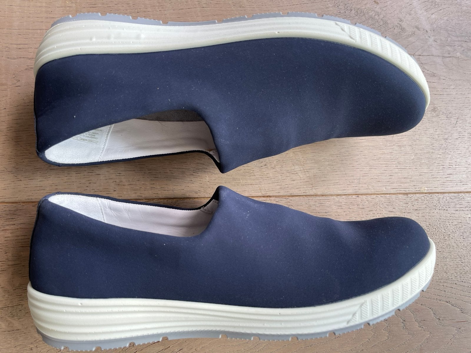 ARA blauwe instappers. Z.g.a.n. maat 41 valt kleiner, Ophalen of Verzenden, Zo goed als nieuw, Blauw, Instappers