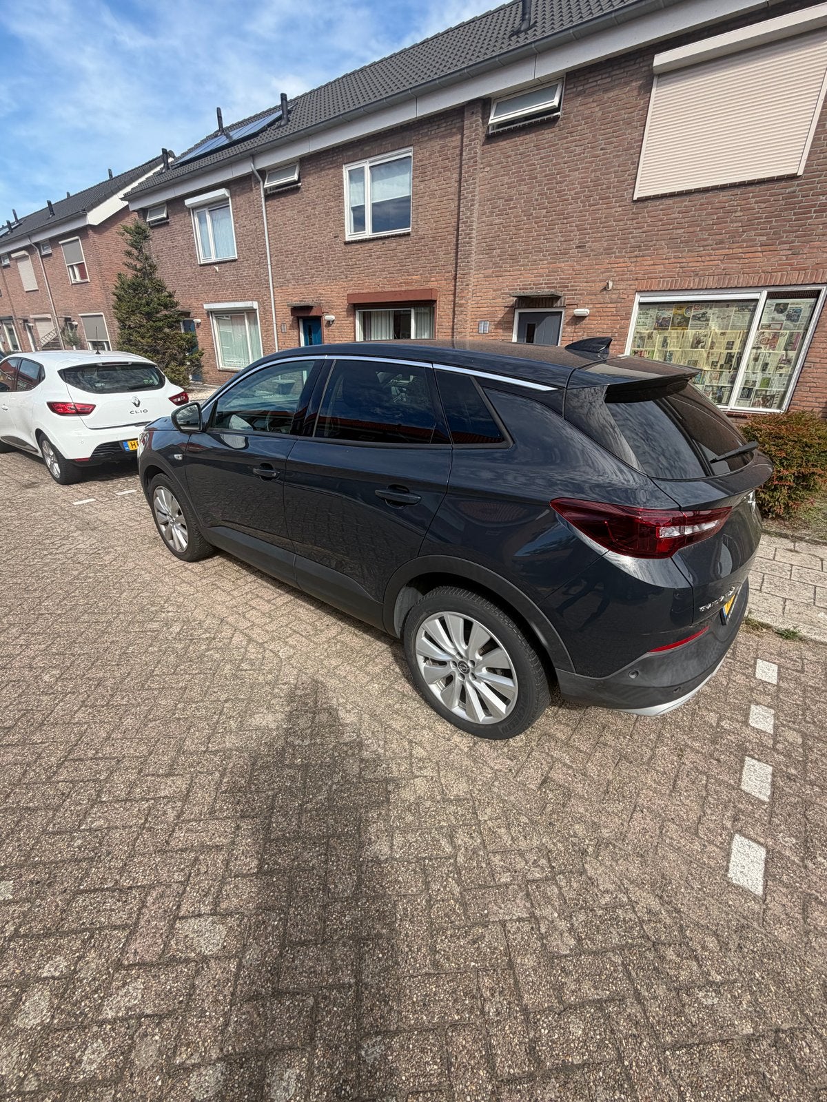Opel Grandland X 1.2 Turbo 130pk S&S 2019 Grijs, Auto's, Voorwielaandrijving, 15 km/l, Zwart, 1199 cc