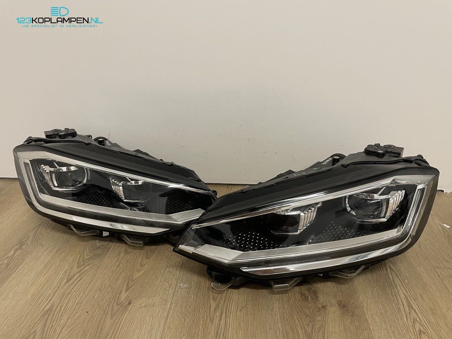 VW Volkswagen Golf Sportsvan Full Led koplamp links / rechts, Auto-onderdelen, Verlichting, Gebruikt, -, Volkswagen, -