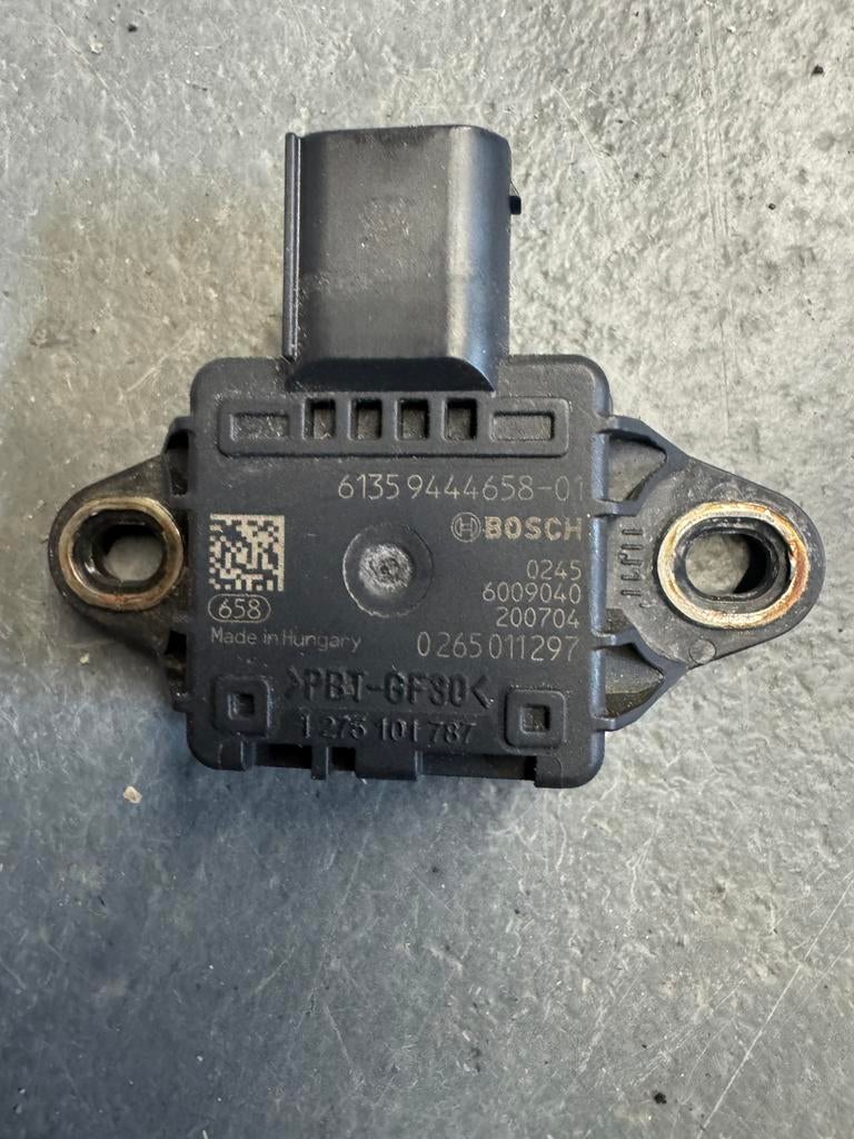 Te koop BMW F900xr 61359444658 37146870000 hoogte sensor, Ophalen