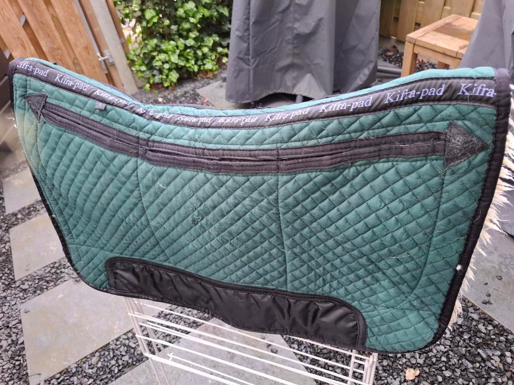Kifra pad western forest green 8 pockets, Dieren en Toebehoren, Paarden en Pony's | Dekens en Dekjes, Ophalen of Verzenden