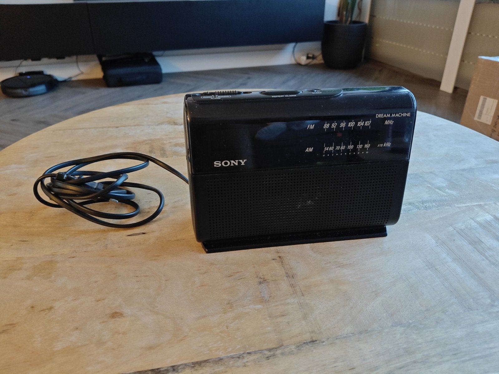 Vintage Wekker Radio Sony ICF-C260 FM/AM, Ophalen of Verzenden, Radio