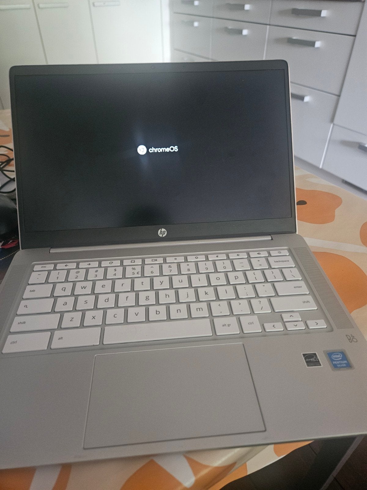 HP Chromebook met Intel Pentium Silver en ChromeOS, Computers en Software, 14 inch, 4 GB of minder, Qwerty, Ophalen of Verzenden