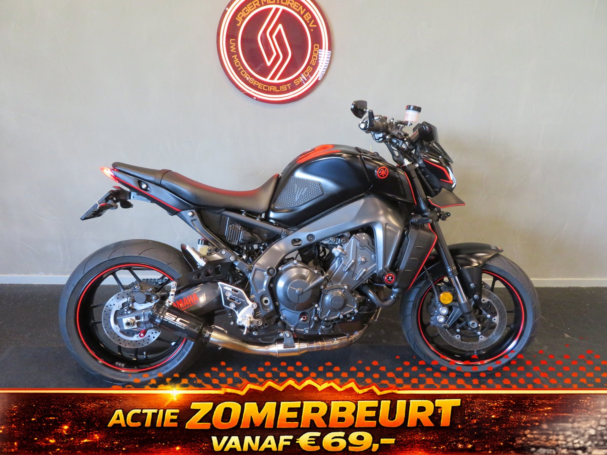Yamaha MT 09 MT09 ABS SUPER FRAAI! SC-PRO (bj 2021), Motoren, Motoren | Yamaha, Bedrijf, Naked bike