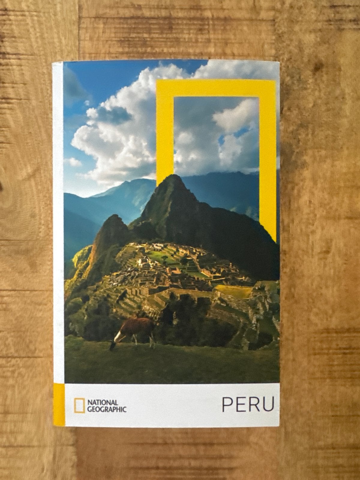 National Geographic Reisgids Peru, Ophalen of Verzenden, Zo goed als nieuw, Zuid-Amerika, Reisgids of -boek