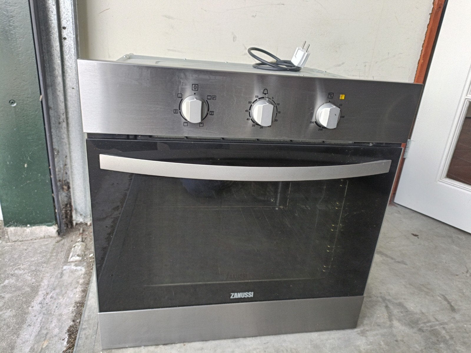 Zanussi inbouw oven, Ophalen, Hete lucht, Zanussi, Zo goed als nieuw