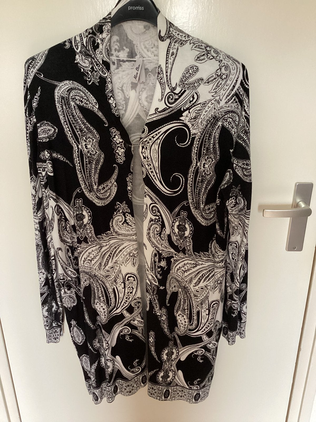 Vest maat 46 Miss Etam plus viscose, Ophalen of Verzenden, Zo goed als nieuw, Trui of Vest