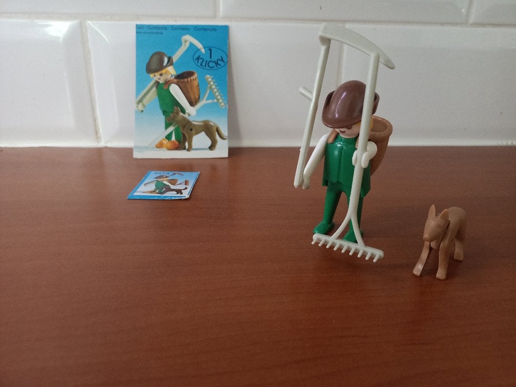 Playmobil 3373 boer met hond - vintage, Kinderen en Baby's, Speelgoed | Playmobil, Ophalen, Gebruikt, Complete set