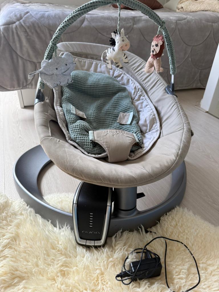 Nuna leaf met motor, Ophalen, Zo goed als nieuw, Schommelstoel, Overige merken