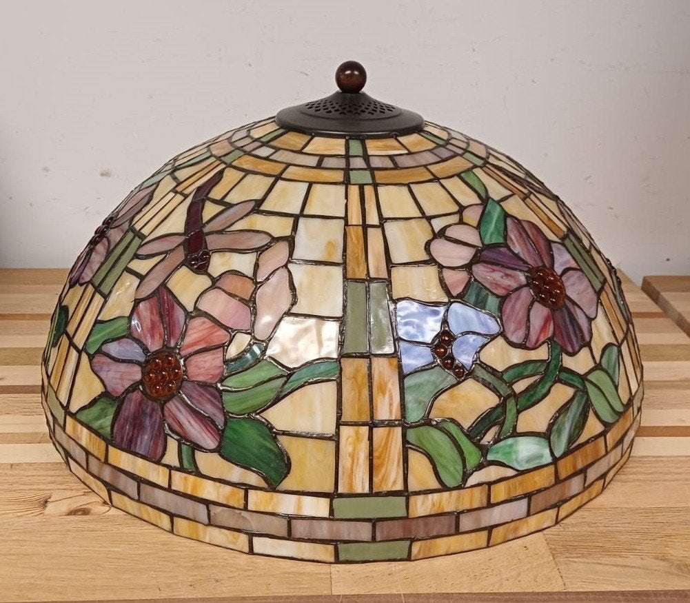 Lampenkap met bloemen - Tiffany stijl, Ophalen of Verzenden, Zo goed als nieuw, Rond, 25 tot 50 cm