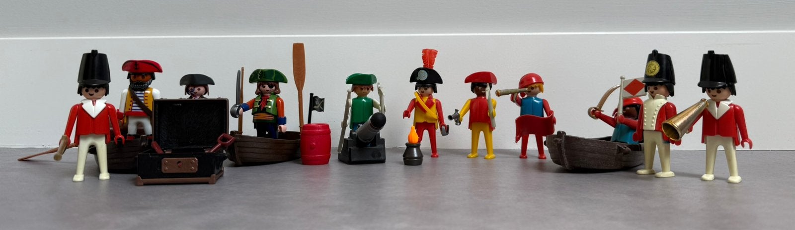 Playmobil piraten en soldaten set met accessoires, Ophalen, Gebruikt, Complete set