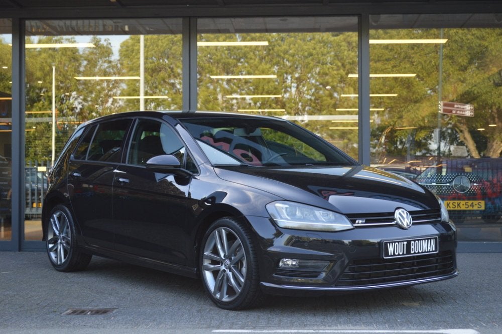 Volkswagen Golf 1.4 TSI 140 pk ACT R-Line Xenon Navi Clima C, Auto's, Voorwielaandrijving, Euro 5, Gebruikt, 4 cilinders