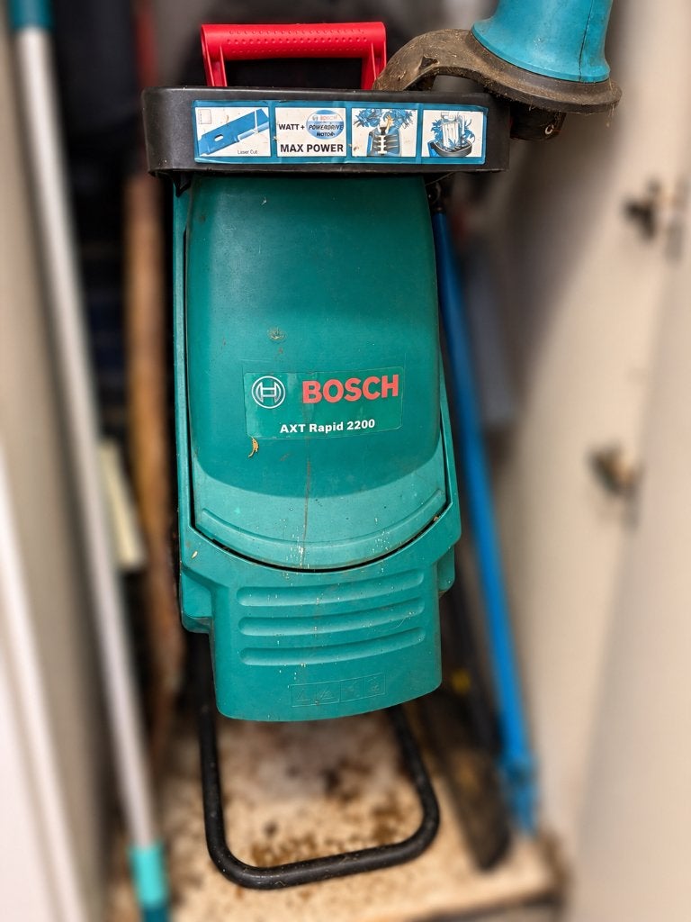 Bosch AXT Rapid 2200 hakselaar - Krachtige tuinversnipperaar, Ophalen, Gebruikt, Elektrisch, Bosch