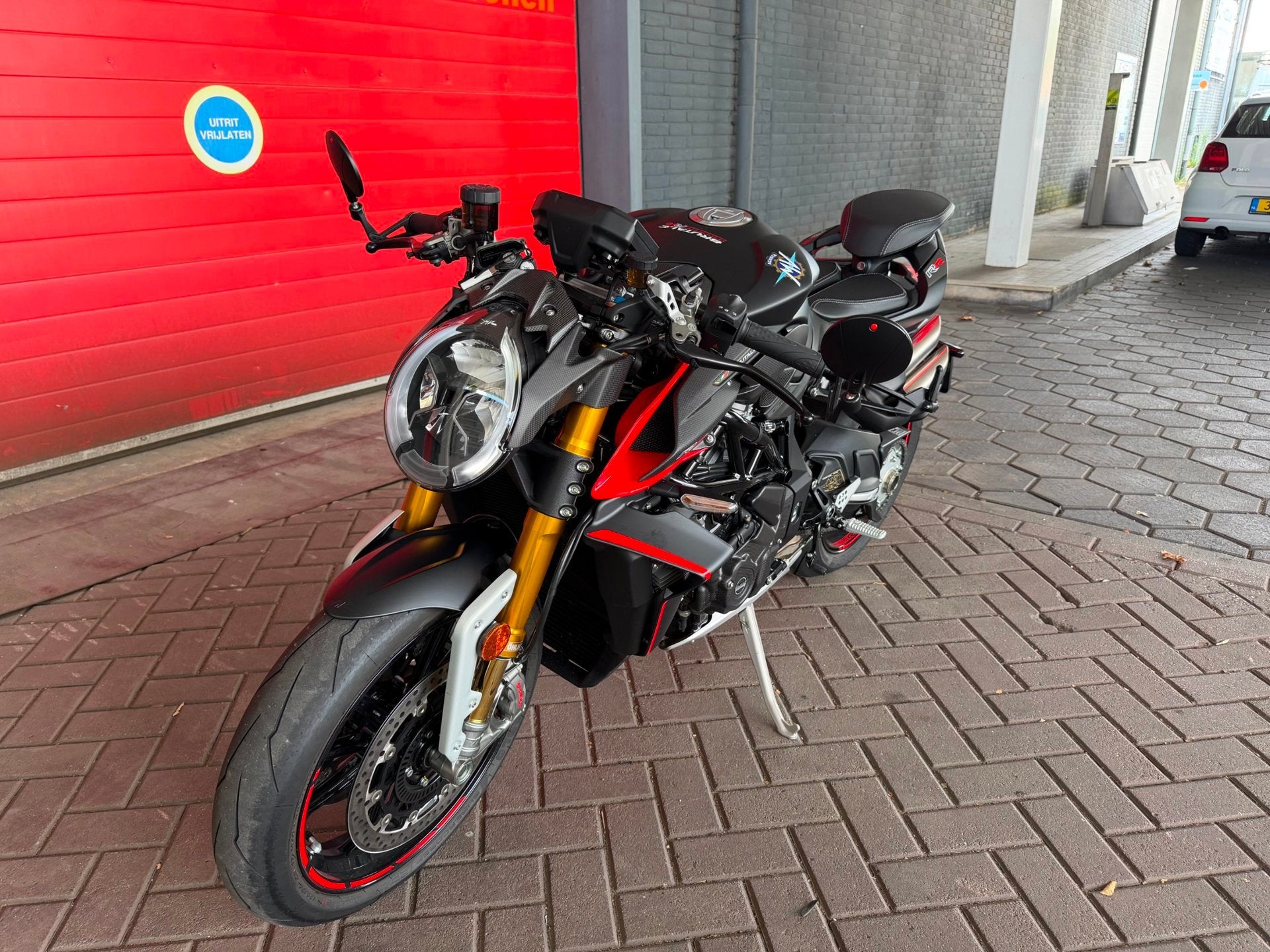 MV Agusta Brutale 1000 RR UNIEK 2025, Traction Control, Bedrijf, Meer dan 35 kW, 998 cc