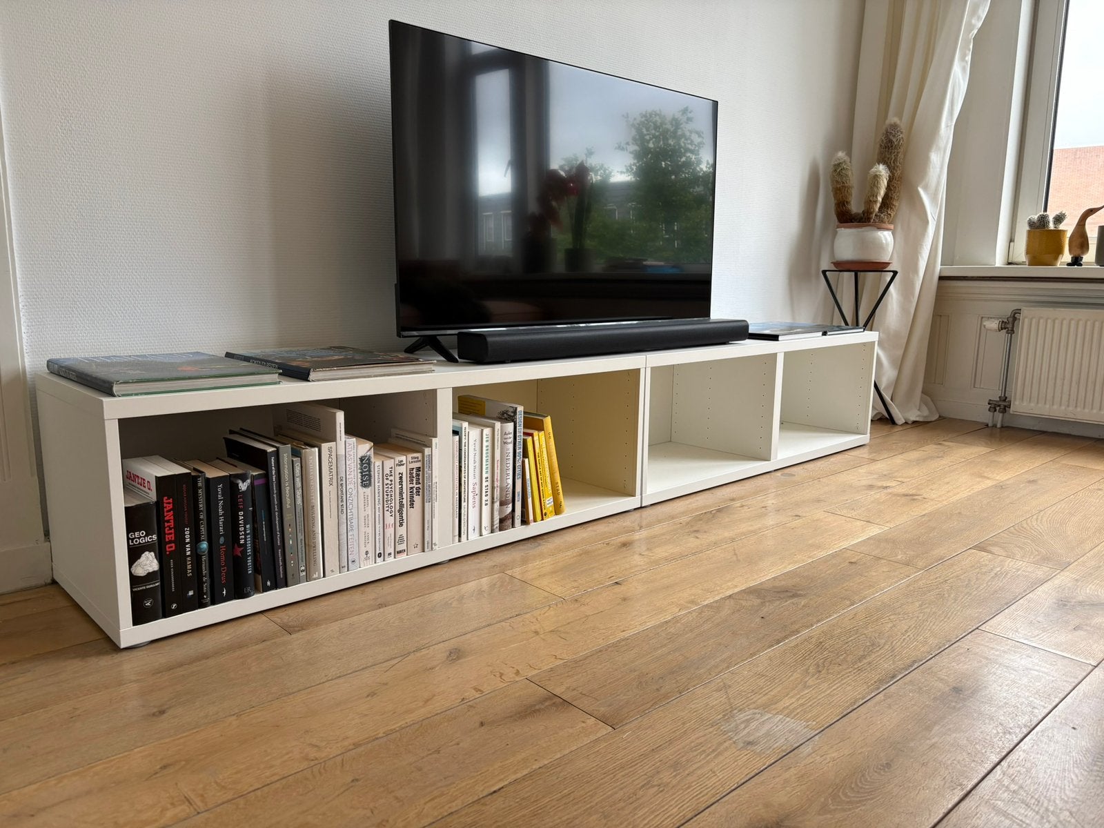 2 witte IKEA Besta meubels, Ophalen, Zo goed als nieuw, 25 tot 50 cm, Minder dan 100 cm