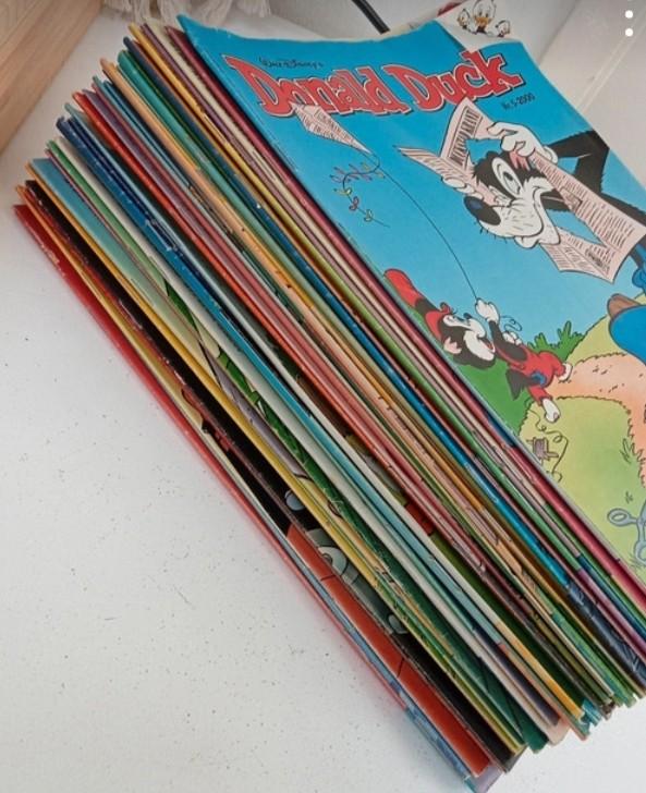 Donald Duck weekbladen,+_ 400 stuks - Diverse jaargangen, Ophalen of Verzenden, Gelezen, Overige typen