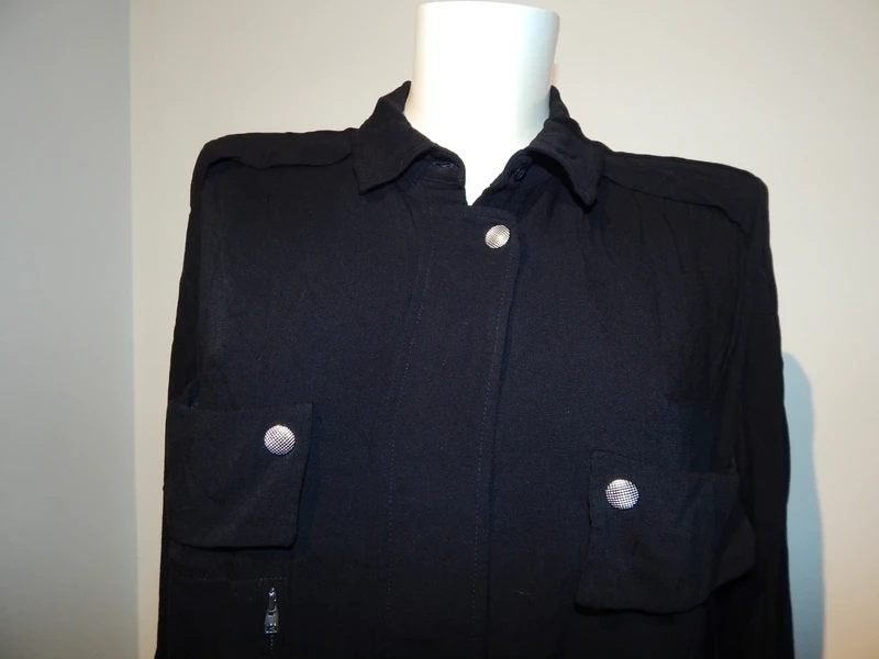 Iro zwarte stoere blouse zilveren drukkers zak rits 40, Maat 38/40 (M), Verzenden, Zwart, Iro