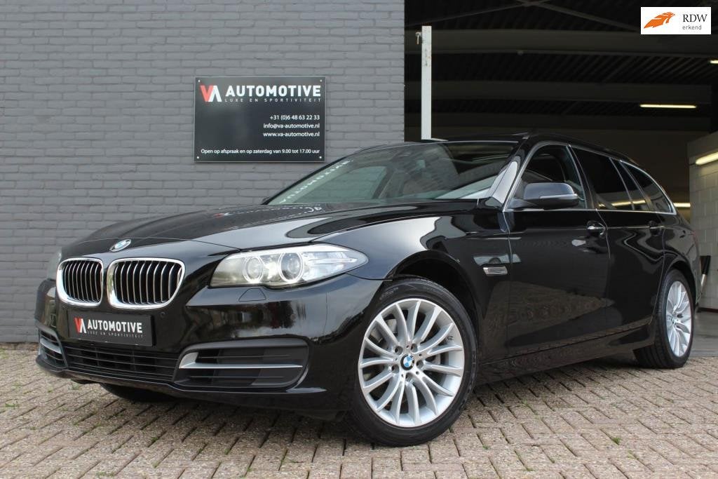 BMW 5-serie Touring 520iA PANO HUD EDC HIFI ALARM DIGI INSTR, Auto's, BMW, Bedrijf, Te koop, 5-Serie, ABS, Airbags, Airconditioning