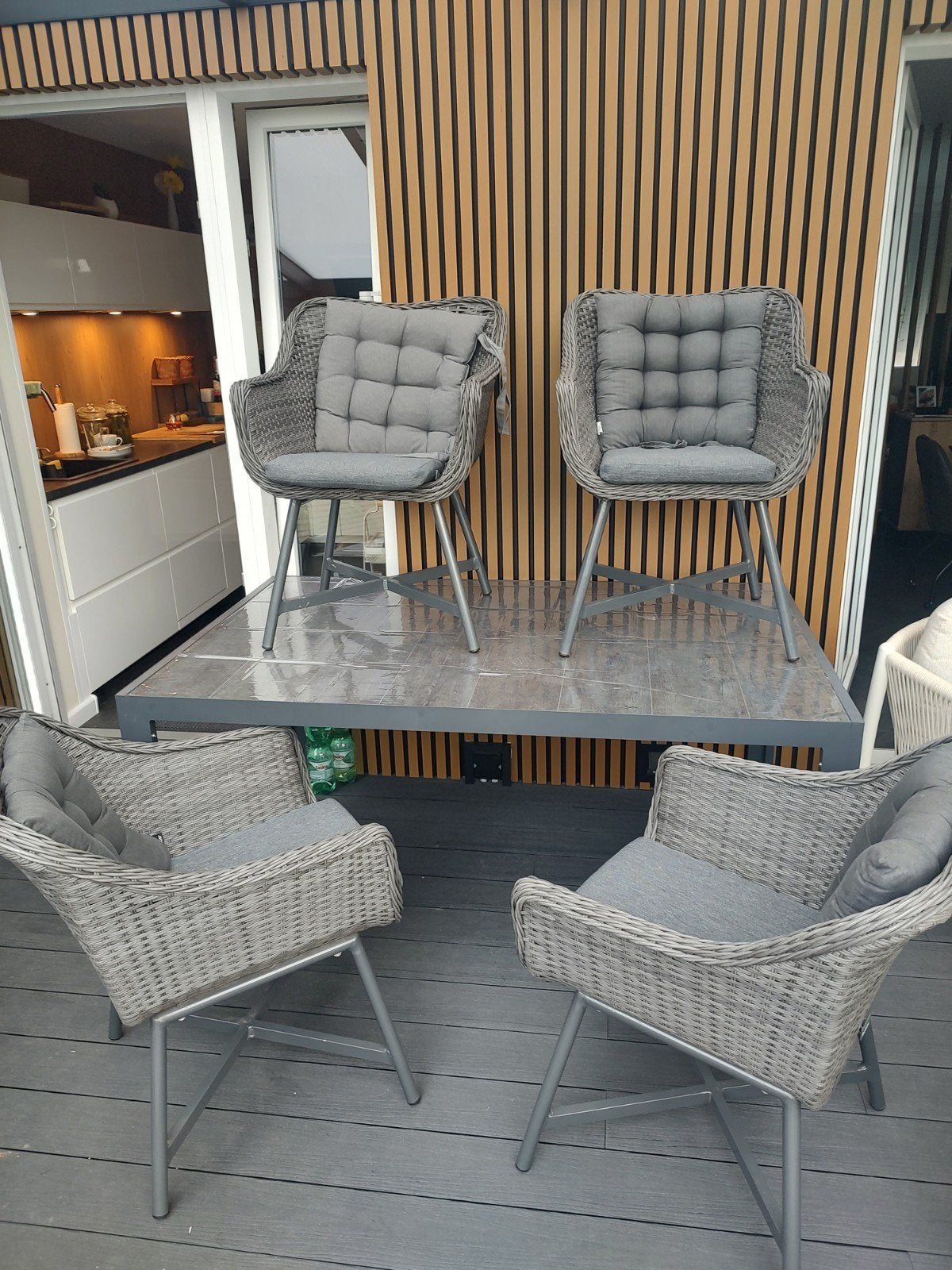 Tuinset tafel met 4 stoelen, antraciet grijs, Tuin en Terras, Tuinsets en Loungesets, Ophalen, 4 zitplaatsen, Aluminium, Zo goed als nieuw